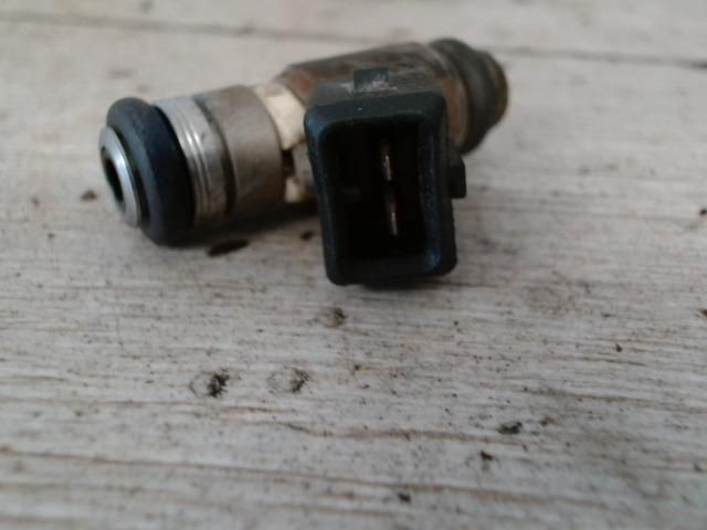 bontott FIAT PUNTO II Porlasztó (1 db)