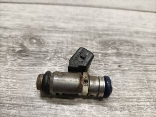 bontott FIAT PUNTO II Porlasztó (1 db)