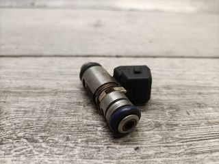 bontott FIAT PUNTO II Porlasztó (1 db)