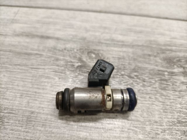 bontott FIAT PUNTO II Porlasztó (1 db)