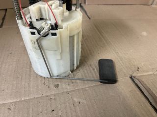 bontott FIAT PUNTO II Üzemanyag Szivattyú