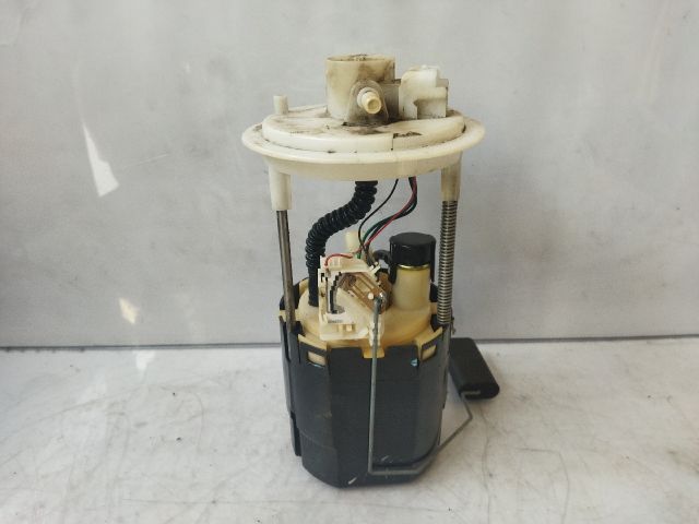 bontott FIAT PUNTO II Üzemanyag Szivattyú