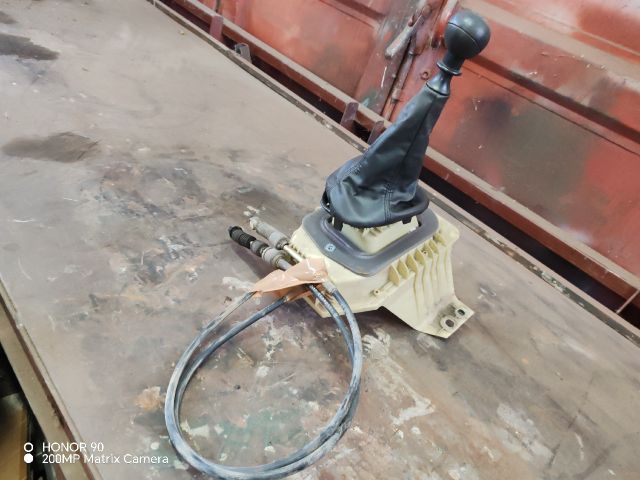 bontott FIAT PUNTO II Váltó Kulissza