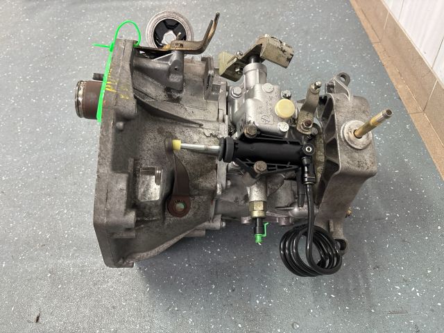 bontott FIAT PUNTO II Váltó (Mechanikus)