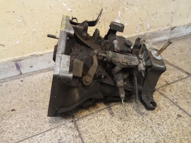 bontott FIAT PUNTO II Váltó (Mechanikus)