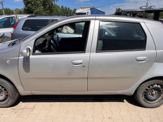 bontott FIAT PUNTO II Vízhűtő Radiátor (Nem klímás)