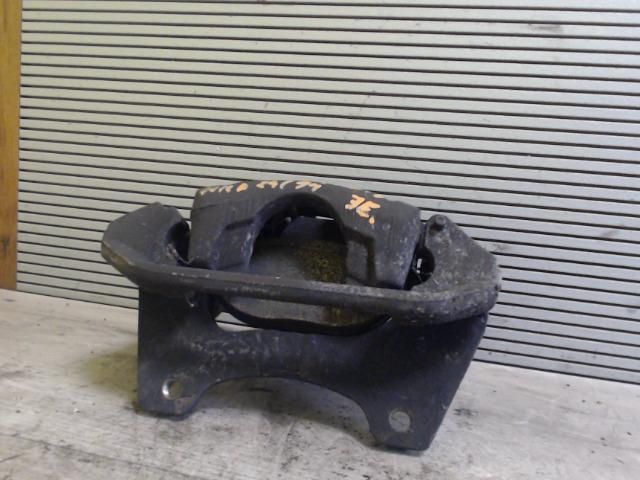 bontott FIAT PUNTO II Jobb első Féknyereg Munkahengerrel