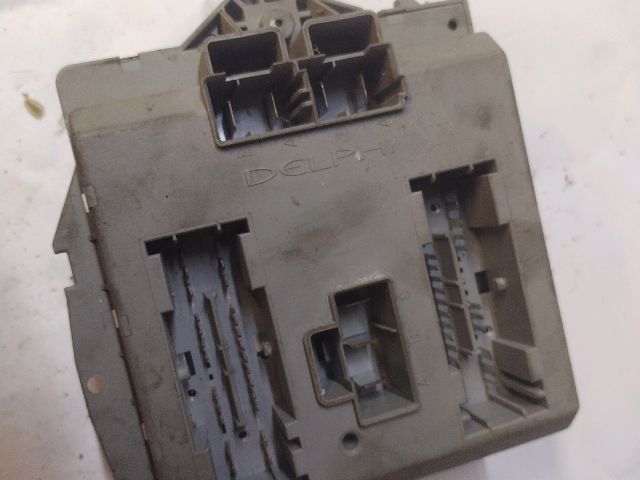 bontott FIAT PUNTO II Biztosítéktábla Motortér