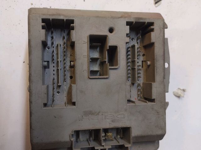 bontott FIAT PUNTO II Biztosítéktábla Motortér