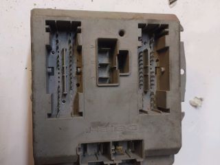 bontott FIAT PUNTO II Biztosítéktábla Motortér