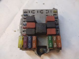 bontott FIAT PUNTO II Biztosítéktábla Motortér