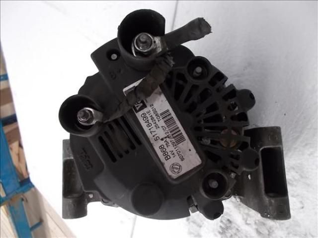 bontott FIAT PUNTO II Generátor