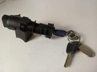 bontott FIAT PUNTO II Gyújtáskapcsoló Házzal