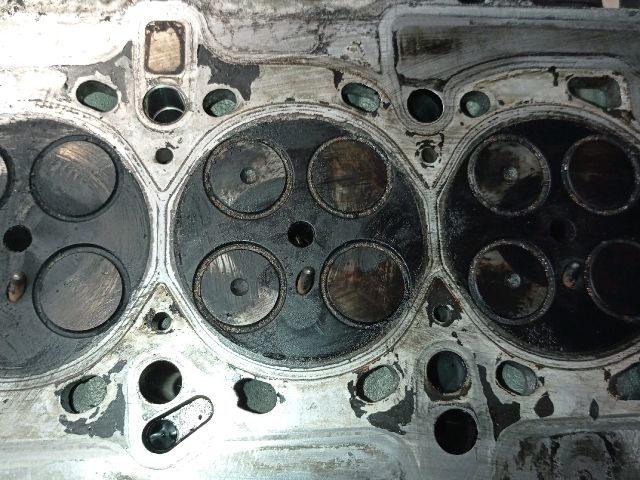 bontott FIAT PUNTO II Hengerfej