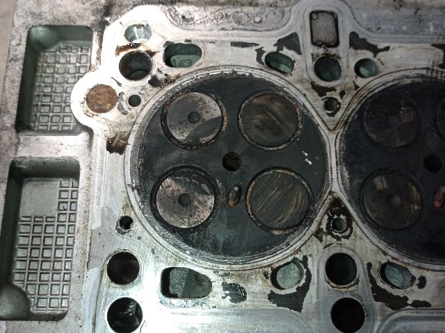 bontott FIAT PUNTO II Hengerfej