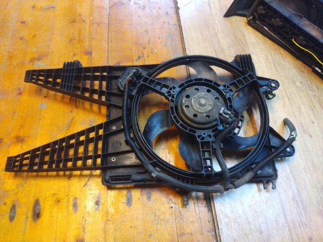 bontott FIAT PUNTO II Hűtőventilátor