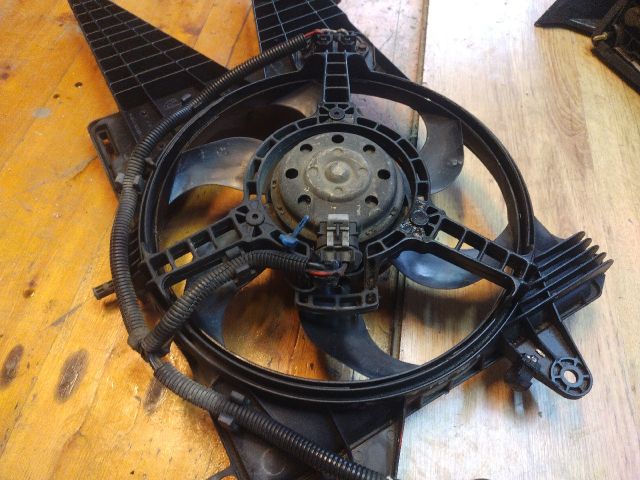 bontott FIAT PUNTO II Hűtőventilátor