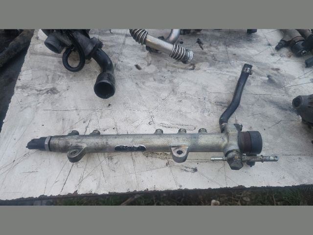 bontott FIAT PUNTO II Közösnyomócső