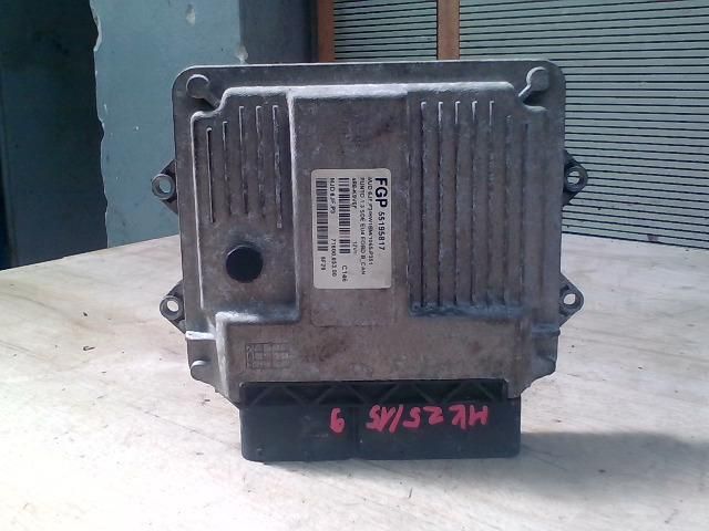 bontott FIAT PUNTO II Motorvezérlő