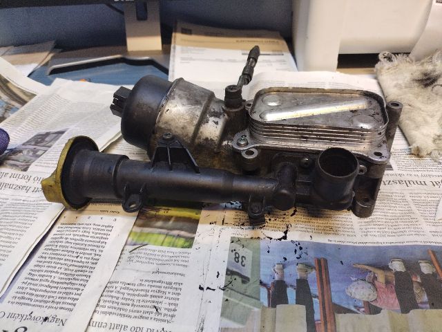 bontott FIAT PUNTO II Olajszűrő Ház