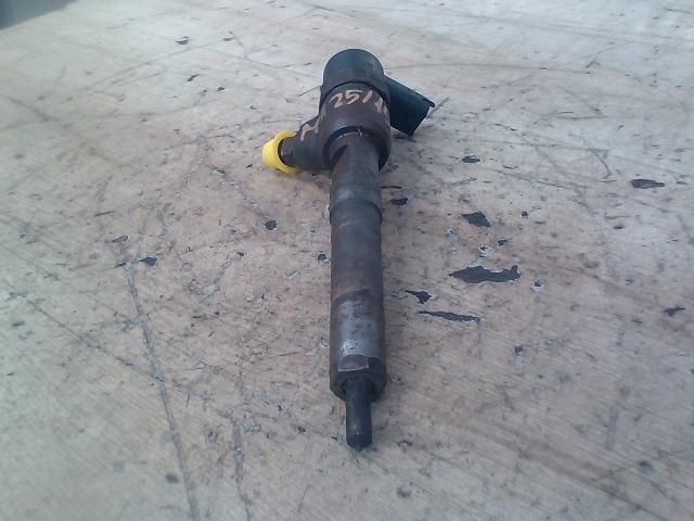 bontott FIAT PUNTO II Porlasztó (1 db)