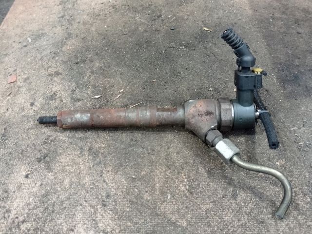 bontott FIAT PUNTO II Porlasztó (1 db)