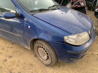 bontott FIAT PUNTO II Tanksapka