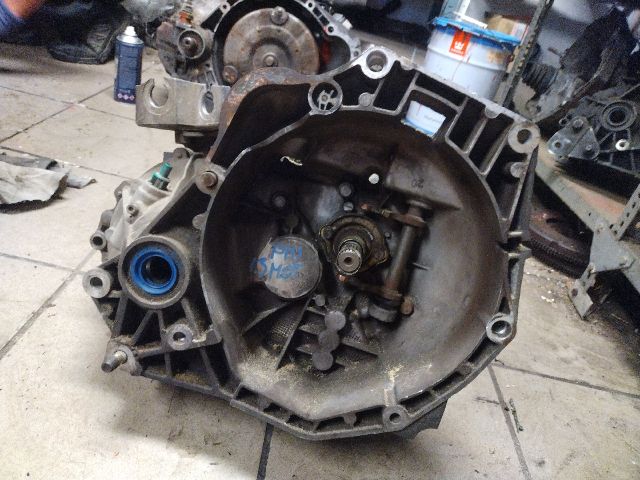 bontott FIAT PUNTO II Váltó (Mechanikus)