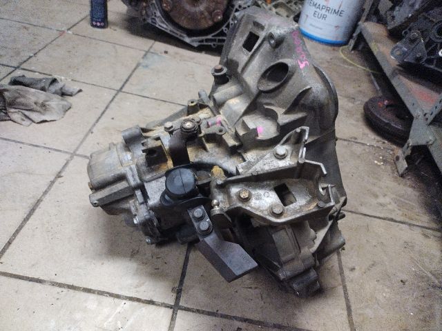 bontott FIAT PUNTO II Váltó (Mechanikus)