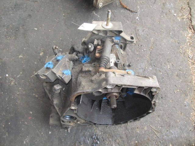 bontott FIAT PUNTO II Váltó (Mechanikus)