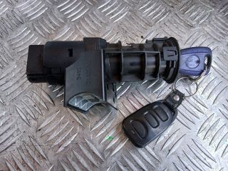 bontott FIAT PUNTO II Gyújtáskapcsoló Házzal