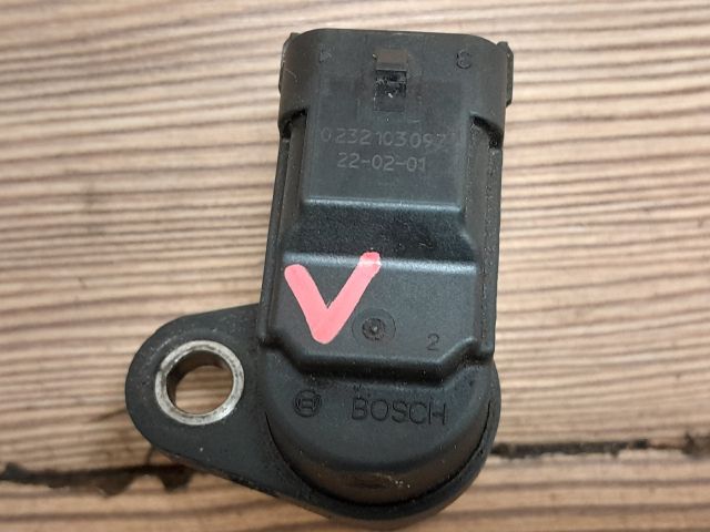 bontott FIAT PUNTO II Vezérműtengely Fordulatszám Jeladó