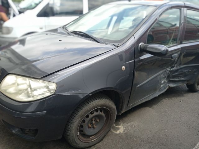 bontott FIAT PUNTO II Vízhűtő Radiátor (Klímás)