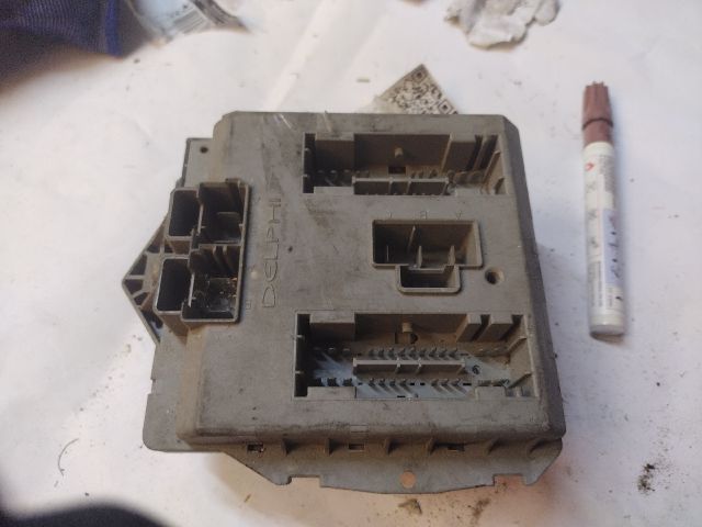 bontott FIAT PUNTO II Biztosítéktábla Motortér