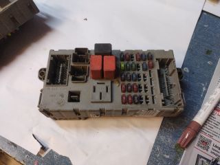 bontott FIAT PUNTO II Biztosítéktábla Motortér