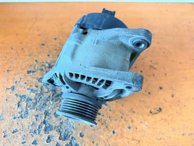 bontott FIAT PUNTO II Generátor