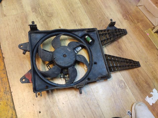 bontott FIAT PUNTO II Hűtőventilátor