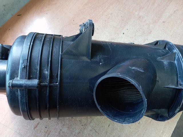 bontott FIAT PUNTO II Légszűrő Ház