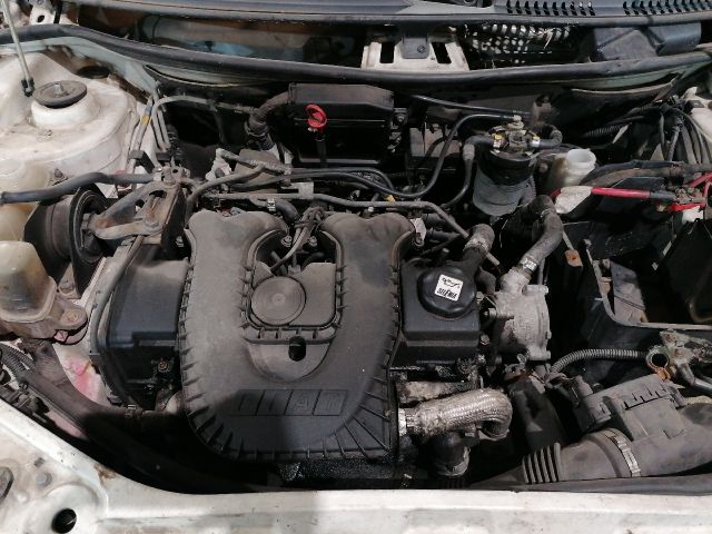 bontott FIAT PUNTO II Motor (Fűzött blokk hengerfejjel)