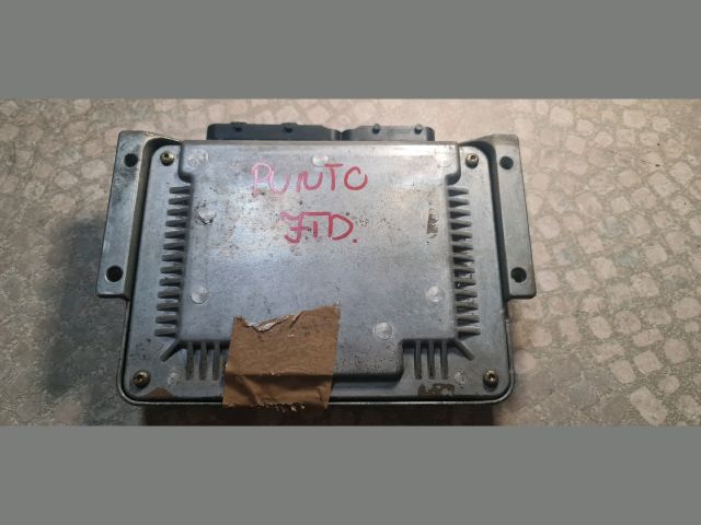 bontott FIAT PUNTO II Motorvezérlő