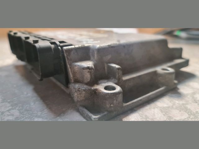 bontott FIAT PUNTO II Motorvezérlő