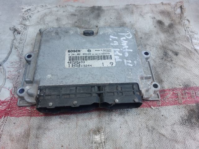bontott FIAT PUNTO II Motorvezérlő