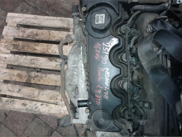 bontott FIAT PUNTO II Szelepfedél