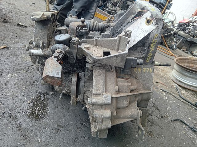 bontott FIAT PUNTO II Váltó (Mechanikus)