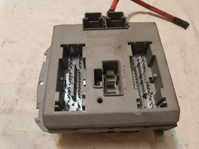 bontott FIAT PUNTO II Biztosítéktábla Motortér