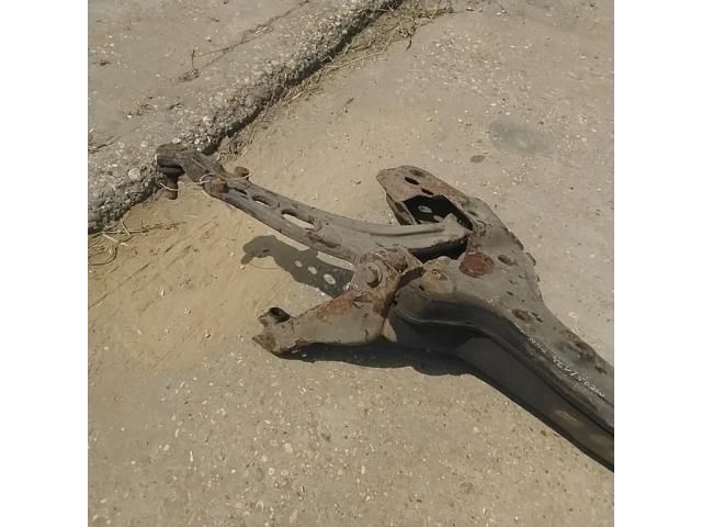 bontott FIAT PUNTO II Első Bölcső