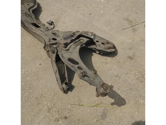 bontott FIAT PUNTO II Első Bölcső