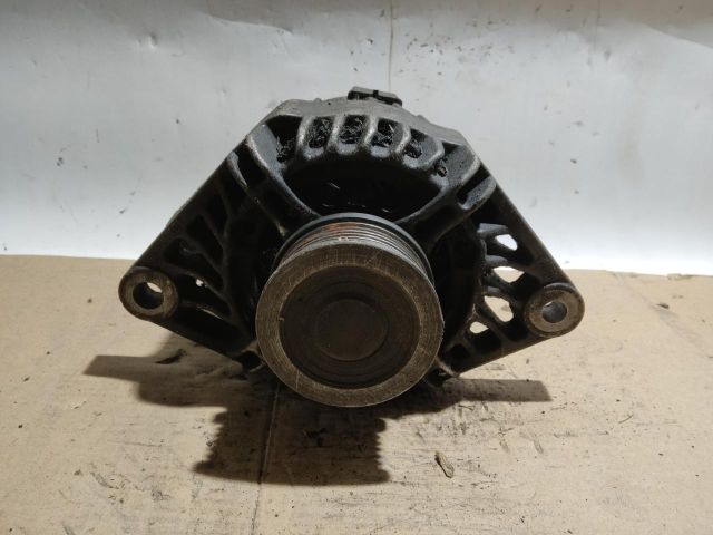 bontott FIAT PUNTO II Generátor