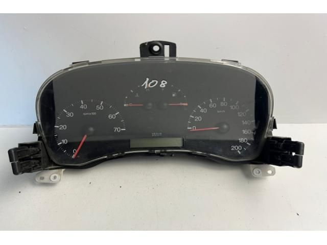 bontott FIAT PUNTO II Kilométeróra