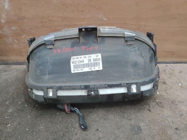 bontott FIAT PUNTO II Kilométeróra